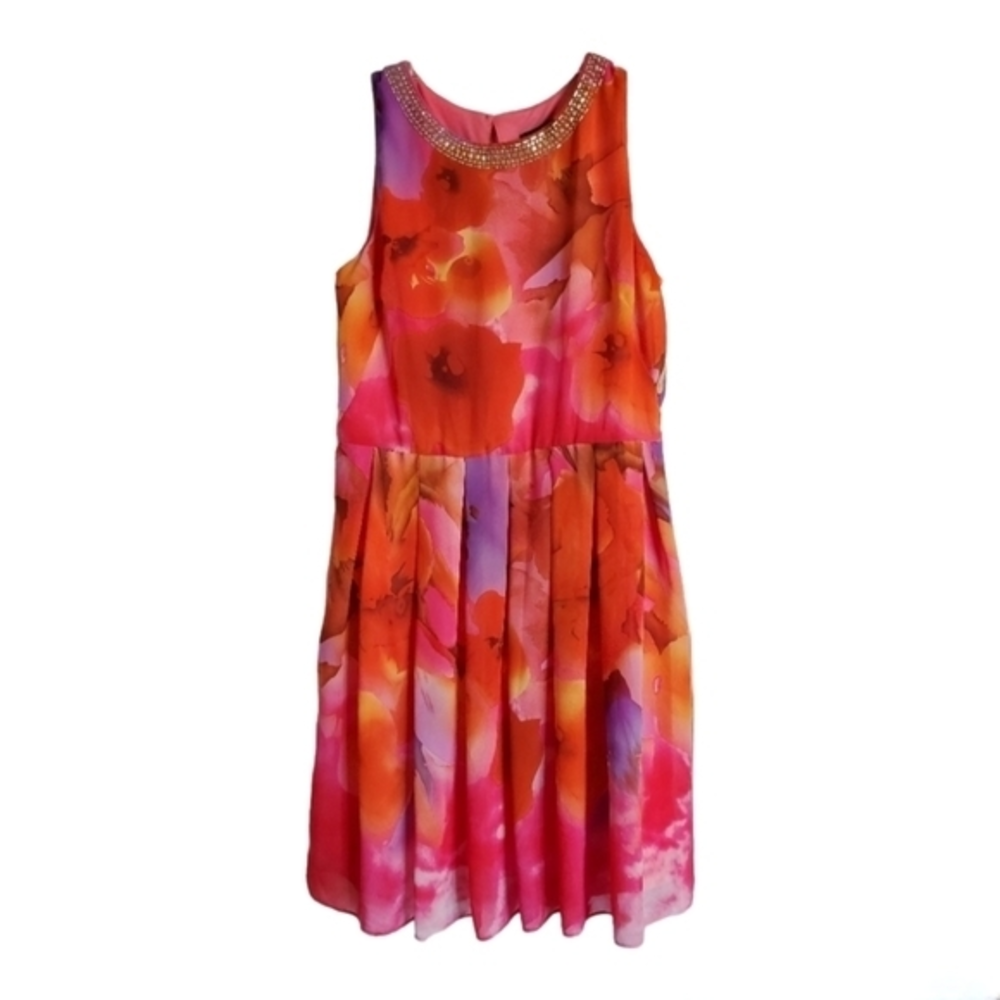 Covington floral‎ vibrant dress sleeveless with beaded collar